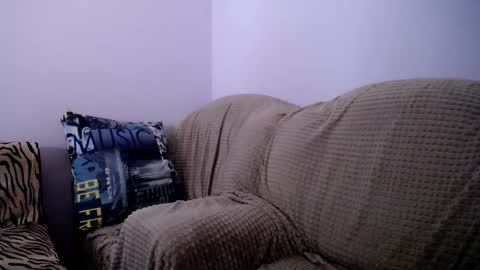 Zoe online show from 10/09/25, 08:34