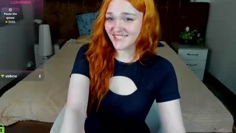 Snapshot of angela_flowers chatting on 07/07/26, 01:08 Angela online show from 07/07/26, 01:08