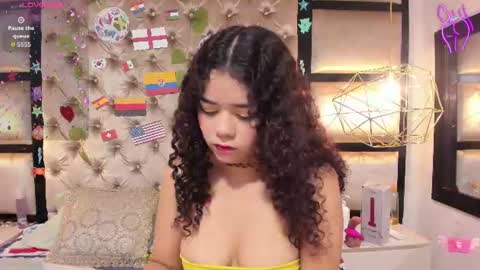 Angela online show from 06/17/26, 12:50