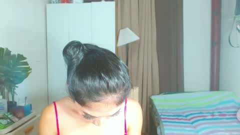 Snapshot of angela_mccollins chatting on 12/26/24, 09:15 angela online show from 12/26/24, 09:15