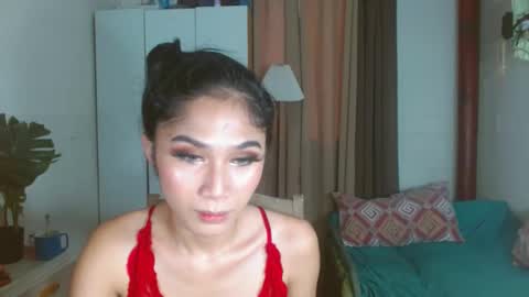 Snapshot of angela_mccollins chatting on 02/21/25, 02:28 angela online show from 02/21/25, 02:28