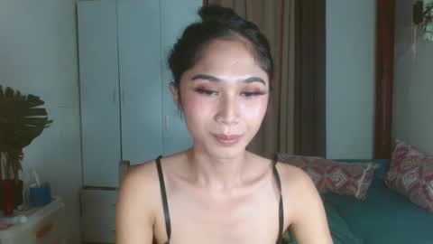 Snapshot of angela_mccollins chatting on 02/28/25, 03:04 angela online show from 02/28/25, 03:04