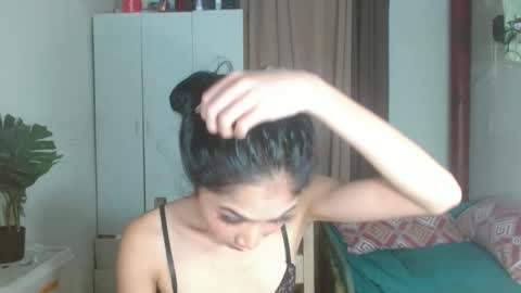 Snapshot of angela_mccollins chatting on 03/04/25, 10:38 angela online show from 03/04/25, 10:38