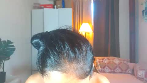 Snapshot of angela_mccollins chatting on 10/15/25, 04:56 angela online show from 10/15/25, 04:56