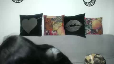  Angela  online show from 03/07/25, 03:19