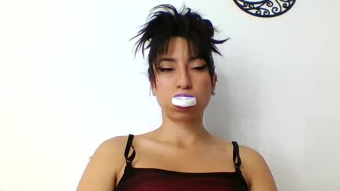 Snapshot of angela_mis chatting on 04/30/26, 09:41 Angela online show from 04/30/26, 09:41