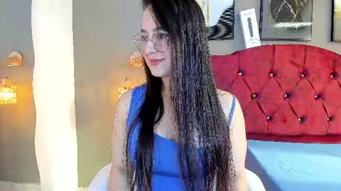 angela_nix online show from 06/25/26, 03:27