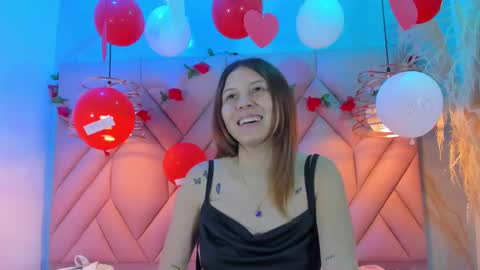 Snapshot of angelaa_cute chatting on 02/15/25, 12:43 ANGELA online show from 02/15/25, 12:43