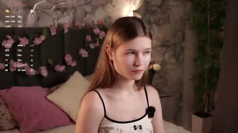 Snapshot of angelabalay chatting on 07/06/26, 12:13 Mary online show from 07/06/26, 12:13
