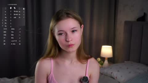 Snapshot of angelabalay chatting on 07/24/26, 01:25 Mary online show from 07/24/26, 01:25