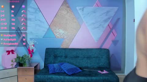 Snapshot of angelacoffee chatting on 03/06/25, 09:47 Angela online show from 03/06/25, 09:47