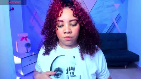 Snapshot of angelacoffee chatting on 09/17/25, 03:52 Angela online show from 09/17/25, 03:52