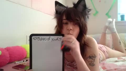 Snapshot of angelalice555 chatting on 10/01/25, 09:54 angelalice555 online show from 10/01/25, 09:54