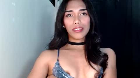 Snapshot of angelamonroe chatting on 04/10/26, 02:33 SENORITA online show from 04/10/26, 02:33