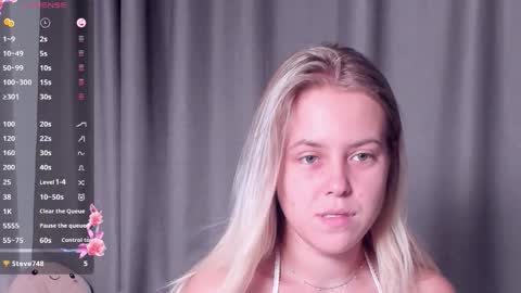 Darsi Anty online show from 09/18/25, 03:25