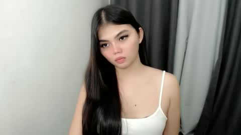 Snapshot of angelari_slut chatting on 09/22/25, 06:37 angelari_slut online show from 09/22/25, 06:37