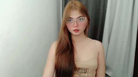 Snapshot of angelari_slut chatting on 10/24/25, 09:06 angelari_slut online show from 10/24/25, 09:06