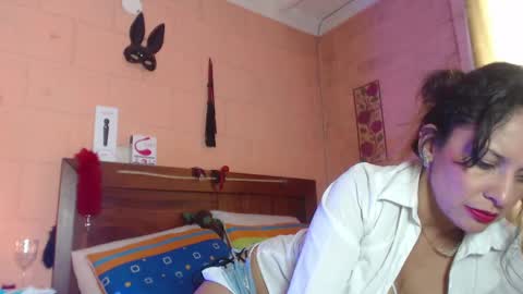 angelataysonvip online show from 02/13/25, 03:46