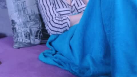 Snapshot of angelbl666 chatting on 05/04/26, 11:06 angelbl666 online show from 05/04/26, 11:06
