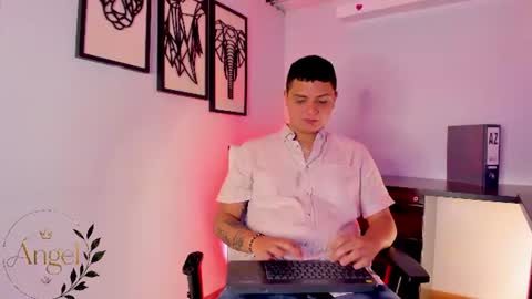 angelblue   online show from 07/20/26, 07:49