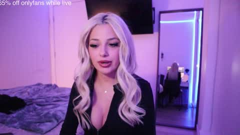 Snapshot of angelcookie chatting on 03/05/26, 04:08 angelcookie online show from 03/05/26, 04:08