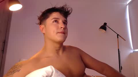 Snapshot of angelcossio chatting on 10/03/25, 09:01 Angel online show from 10/03/25, 09:01