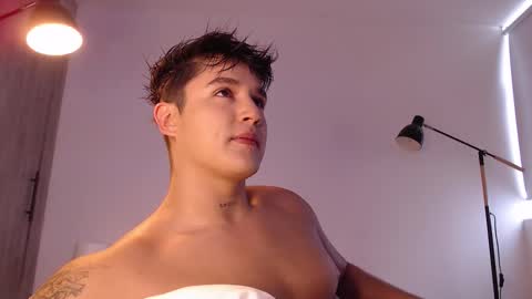 Angel online show from 11/09/25, 07:12