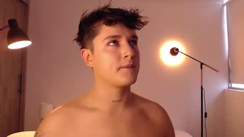 Snapshot of angelcossio chatting on 12/20/25, 06:04 Angel online show from 12/20/25, 06:04