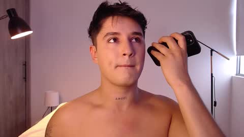 Snapshot of angelcossio chatting on 02/13/26, 08:05 Angel online show from 02/13/26, 08:05