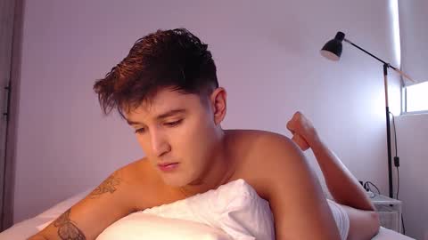 Snapshot of angelcossio chatting on 02/20/26, 07:58 Angel online show from 02/20/26, 07:58