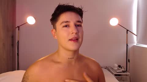 Snapshot of angelcossio chatting on 03/29/26, 06:30 Angel online show from 03/29/26, 06:30