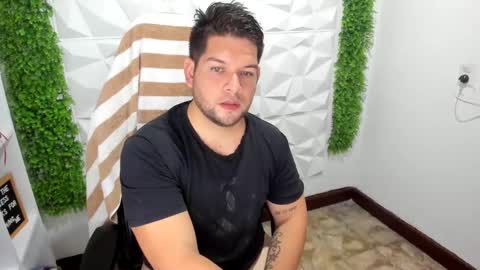 Snapshot of angelcute3 chatting on 02/18/25, 01:43 angel online show from 02/18/25, 01:43