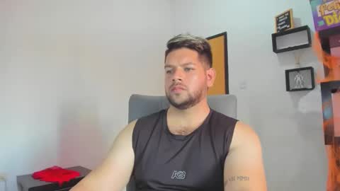 Snapshot of angelcute3 chatting on 10/30/25, 03:46 angel online show from 10/30/25, 03:46