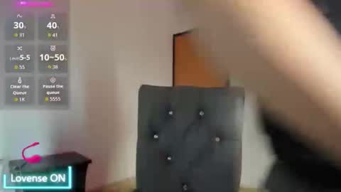 Snapshot of angelcute3 chatting on 12/19/25, 03:30 angel online show from 12/19/25, 03:30