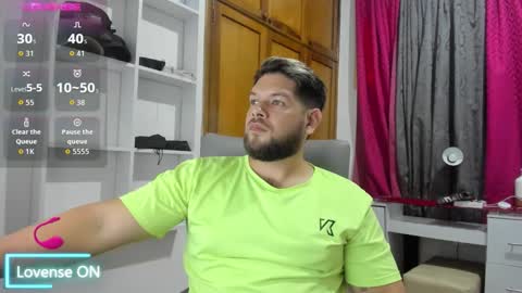 Snapshot of angelcute3 chatting on 01/19/26, 03:49 angel online show from 01/19/26, 03:49