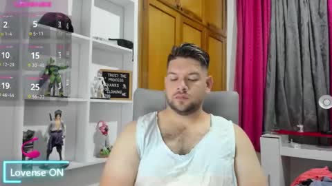 Snapshot of angelcute3 chatting on 02/20/26, 11:32 angel online show from 02/20/26, 11:32