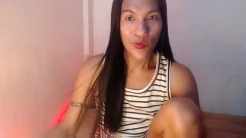 Snapshot of angeldark_satisfactionxxx chatting on 07/30/26, 11:53 ANGELDARK online show from 07/30/26, 11:53