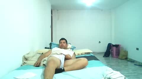 angeldavid90 online show from 09/13/25, 04:51