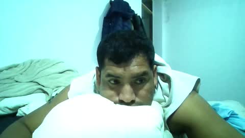 angeldavid90 online show from 10/19/25, 01:50