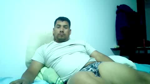 angeldavid90 online show from 02/04/26, 03:23