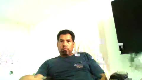 angeldavid90 online show from 05/03/26, 04:13