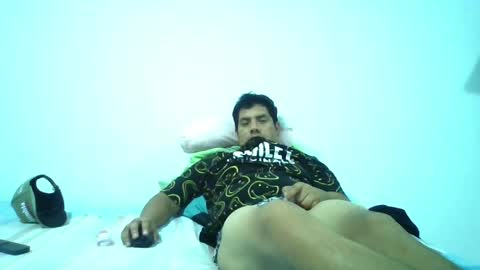 angeldavid90 online show from 05/12/26, 04:31