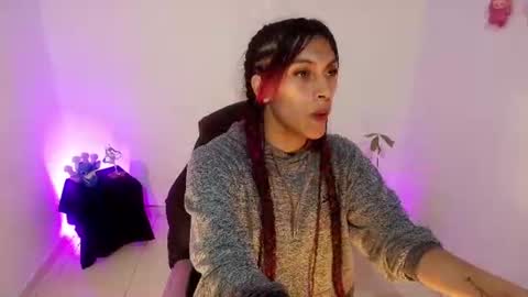 angele online show from 06/14/26, 08:00