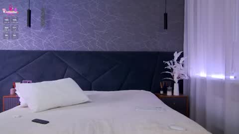 Angelina online show from 12/01/25, 11:15