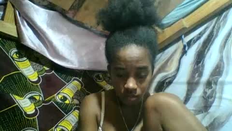 Snapshot of angelettee chatting on 06/14/26, 04:09 Angelettee online show from 06/14/26, 04:09