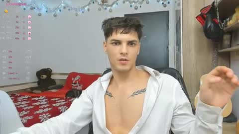 Snapshot of angelfrank chatting on 12/21/24, 05:58 Frankie online show from 12/21/24, 05:58