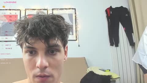 Snapshot of angelfrank chatting on 02/07/25, 08:53 Frankie online show from 02/07/25, 08:53