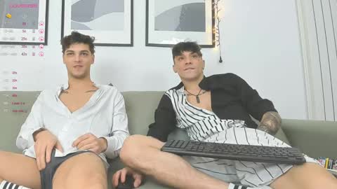 Snapshot of angelfrank chatting on 02/10/25, 06:45 Frankie online show from 02/10/25, 06:45