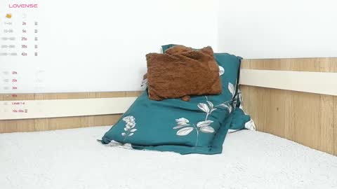 Snapshot of angelfrank chatting on 03/06/25, 09:47 Frankie online show from 03/06/25, 09:47