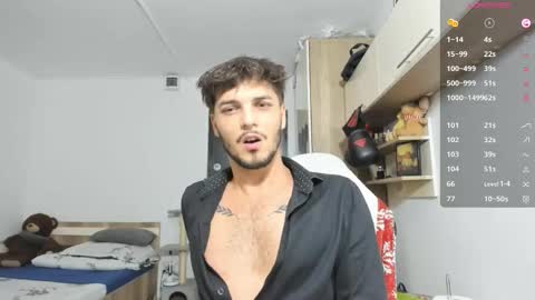 Snapshot of angelfrank chatting on 10/15/25, 11:49 Frankie online show from 10/15/25, 11:49